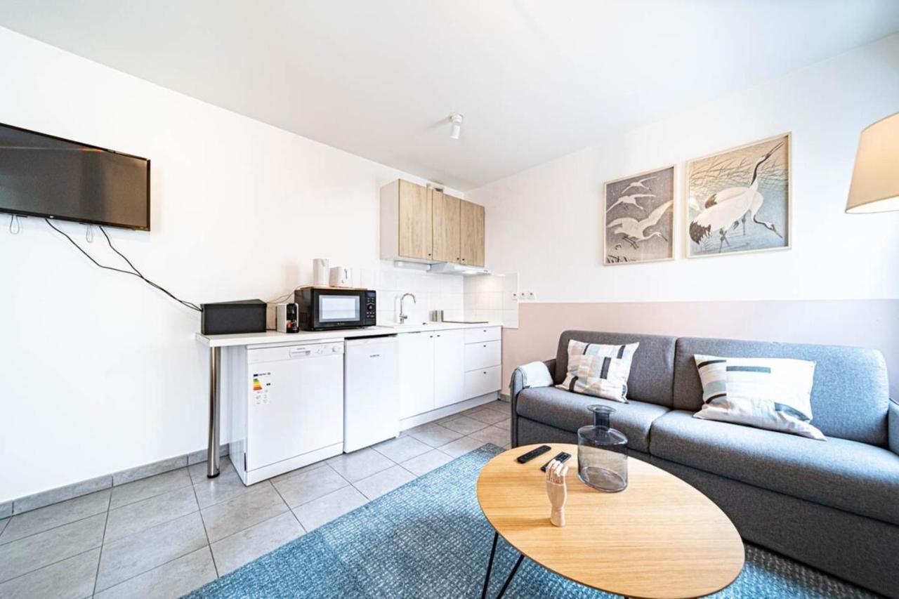 Le Petit Montel- Studio Avec Garage-Metro Valmy Lyon Extérieur photo